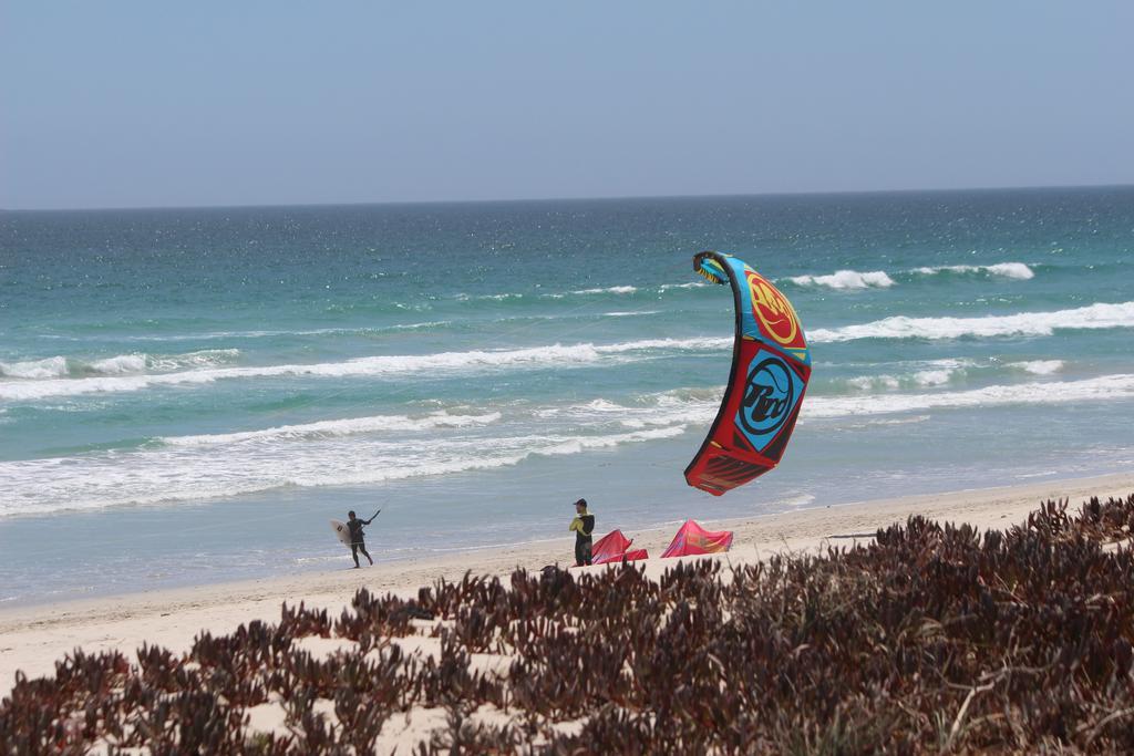 Blouberg Beachfront Apartment Bloubergstrand Habitación foto